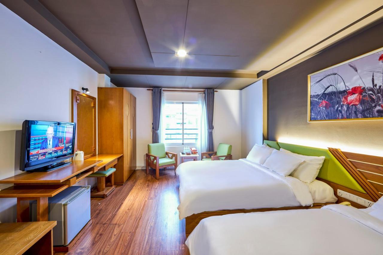 The Noble Swan Hotel Saigon 호치민 외부 사진